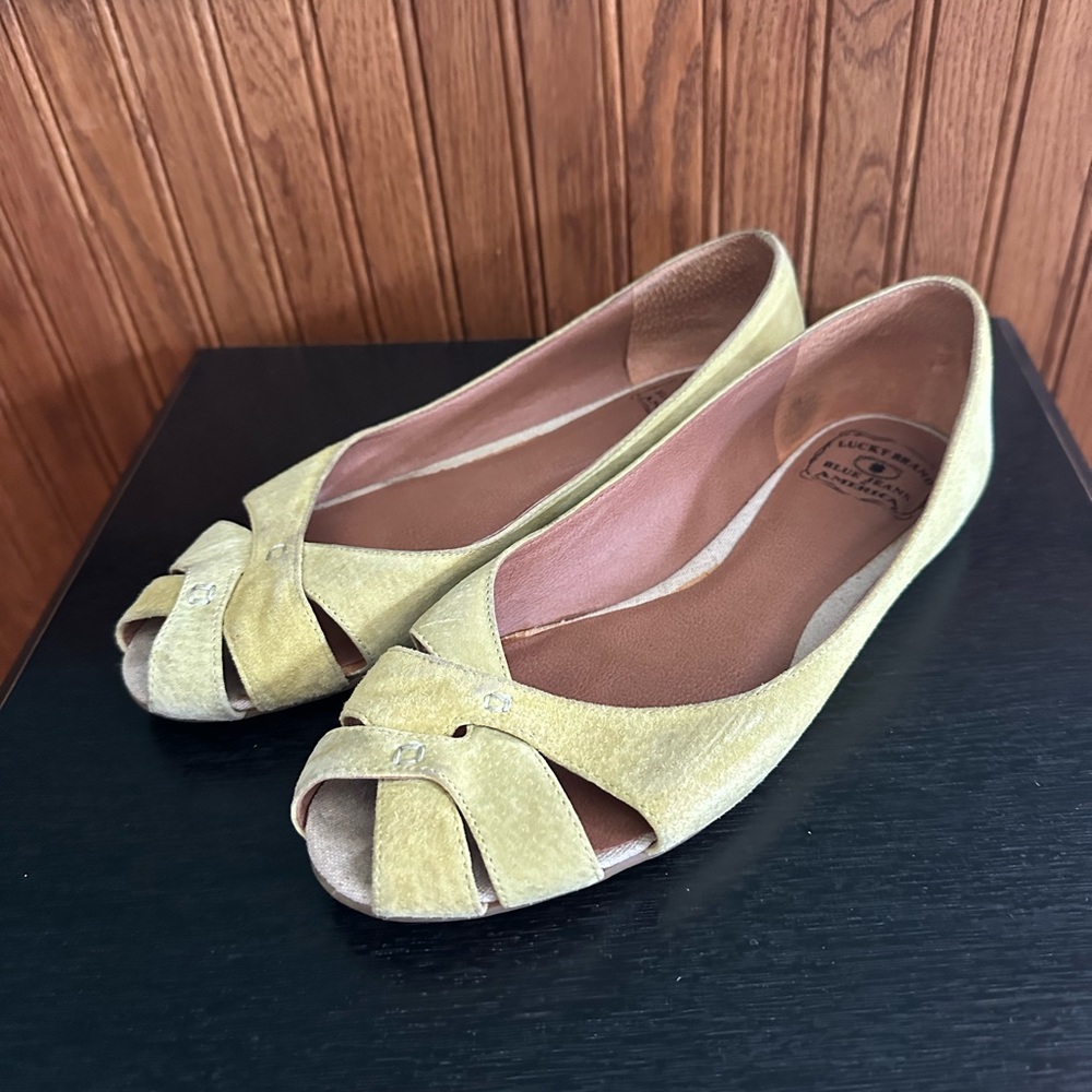 Lucky Brand summer flats